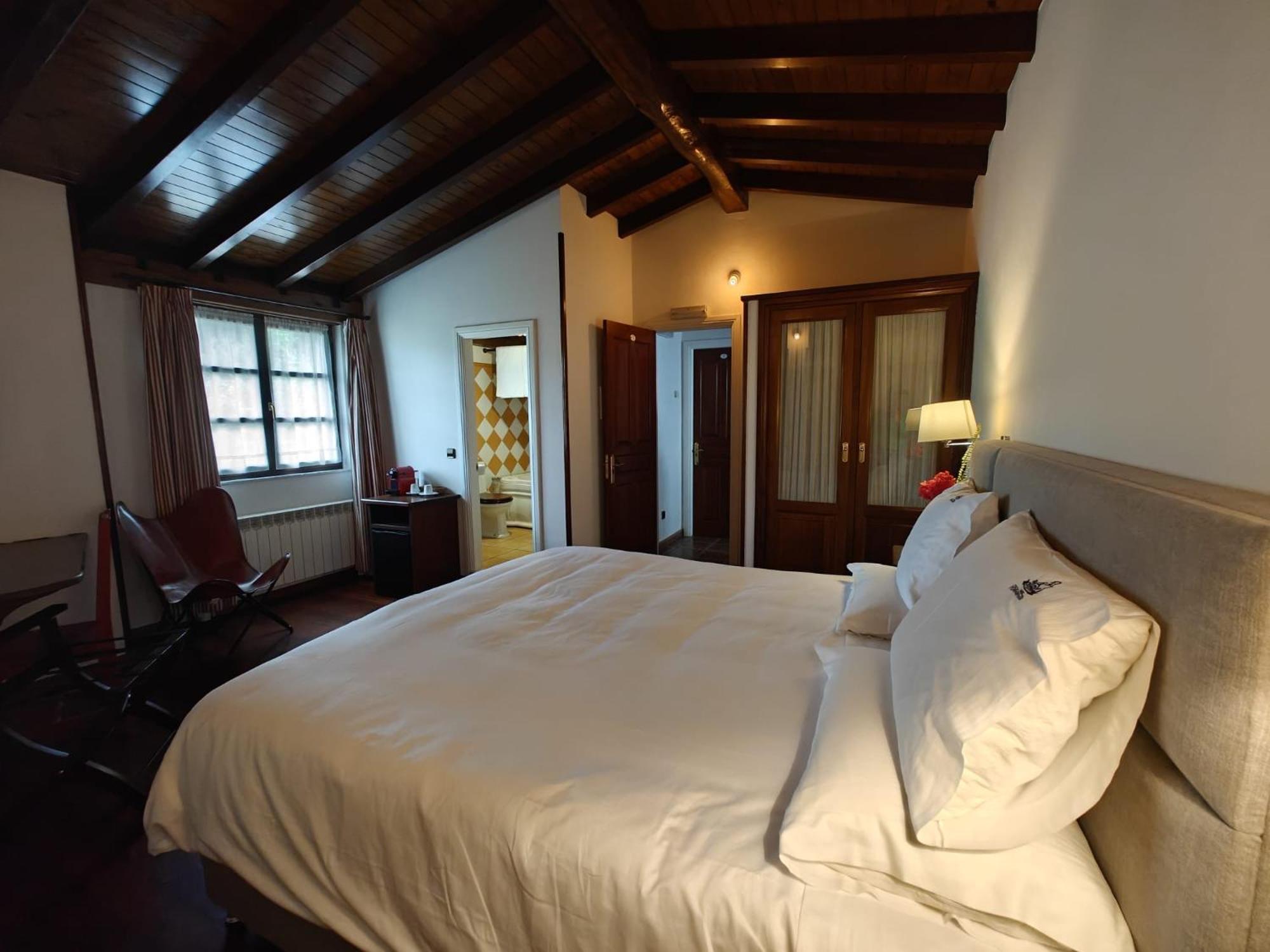 Hotel Restaurante Cabo Vidio Oviñana Extérieur photo